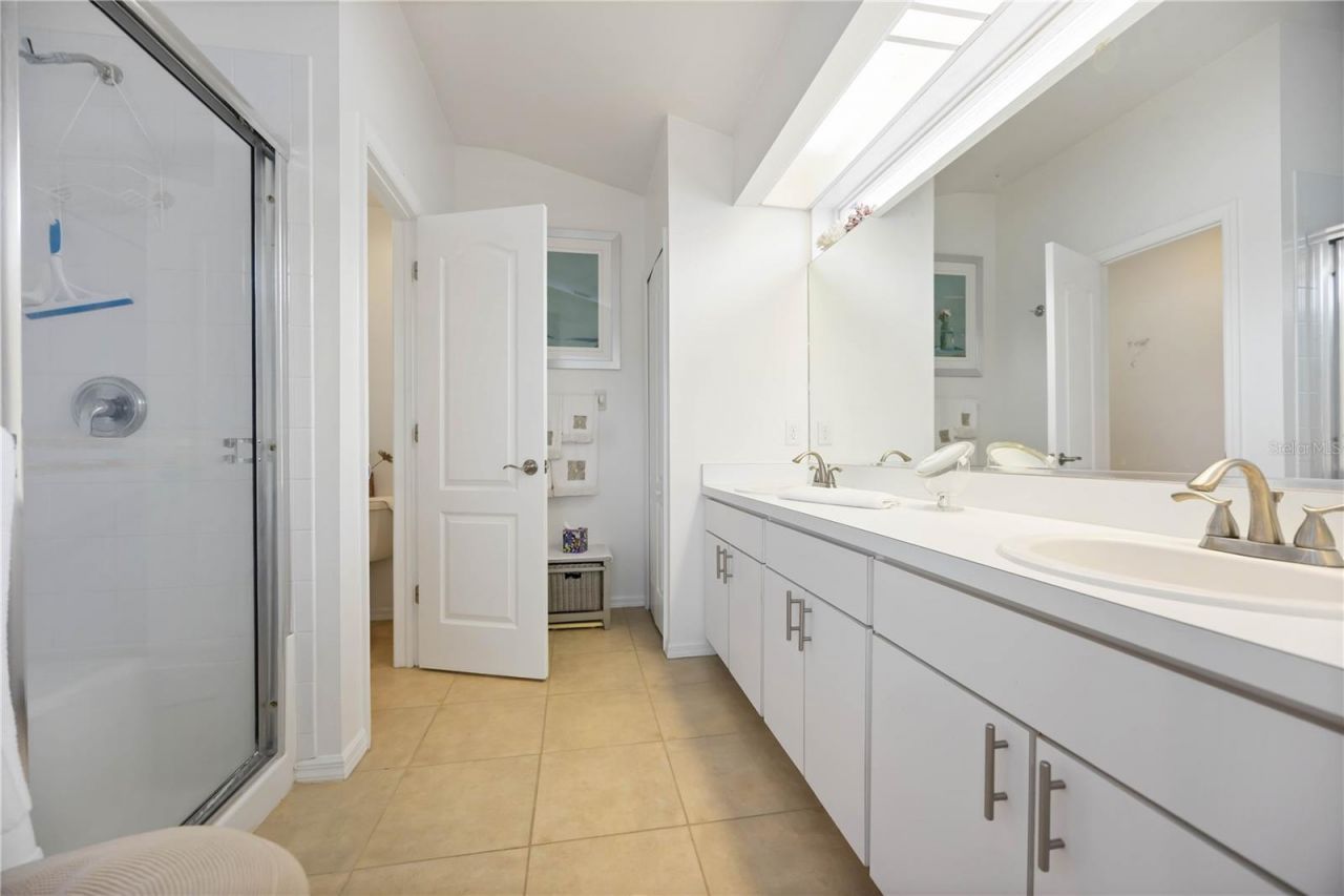 271 Fareham Drive, Venice, FL 34293 Photo