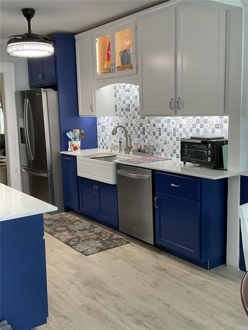 243 S Central Avenue, Umatilla, FL 32784 Photo