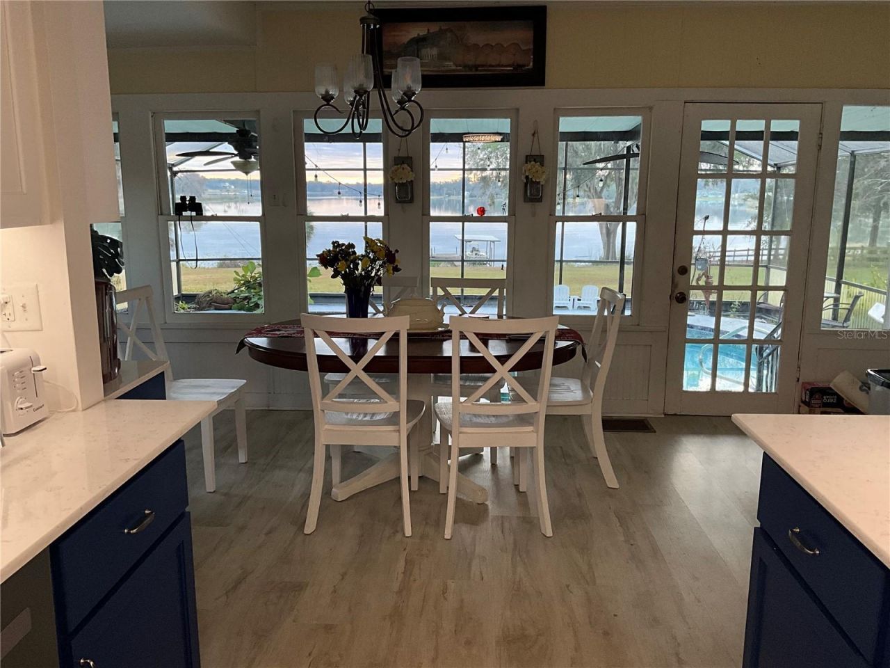 243 S Central Avenue, Umatilla, FL 32784 Photo