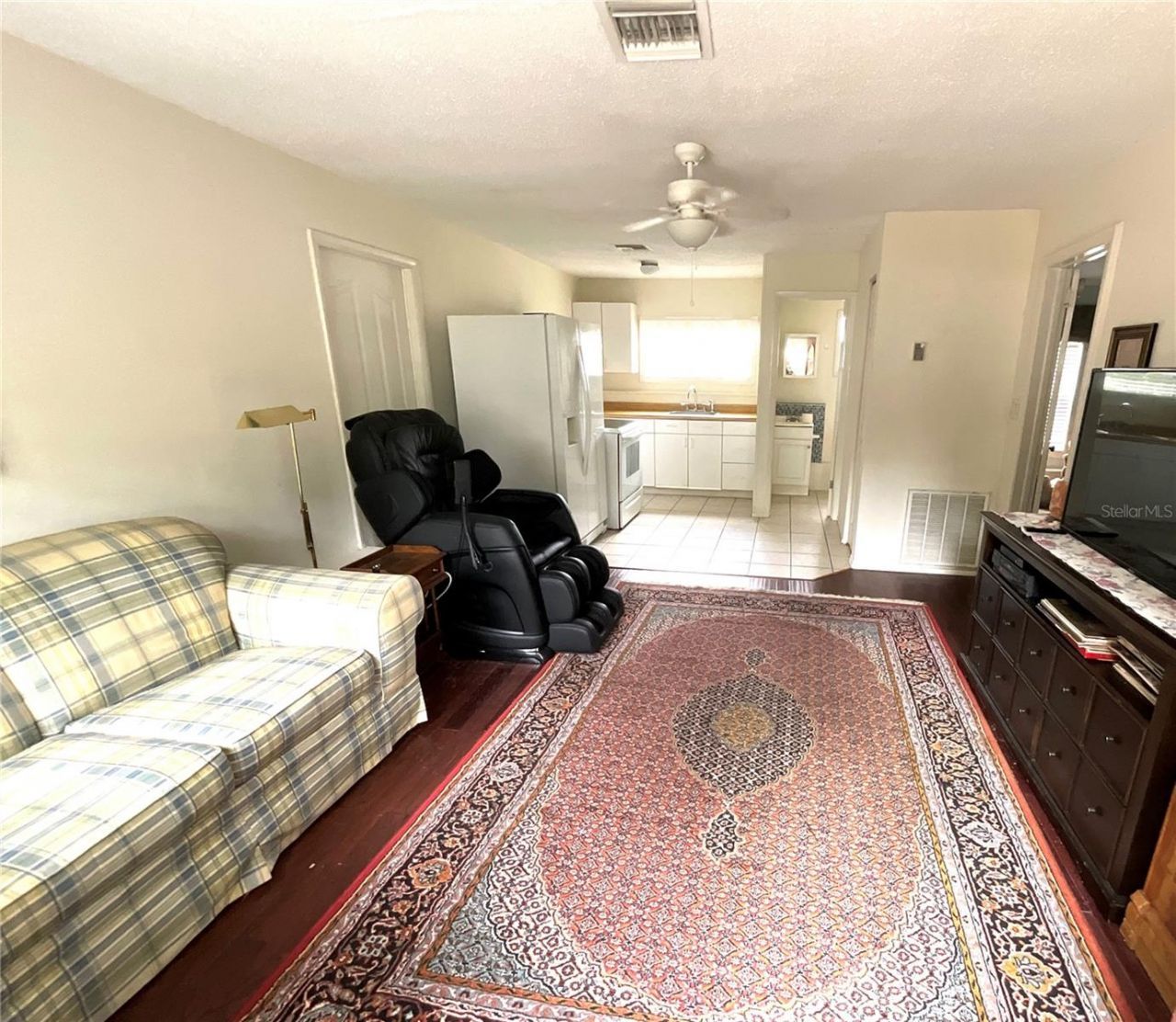 243 S Central Avenue, Umatilla, FL 32784 Photo