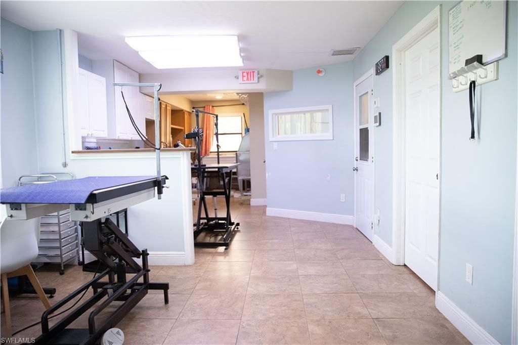 2828 Santa Barbara Blvd, Cape Coral, FL 33914 Photo