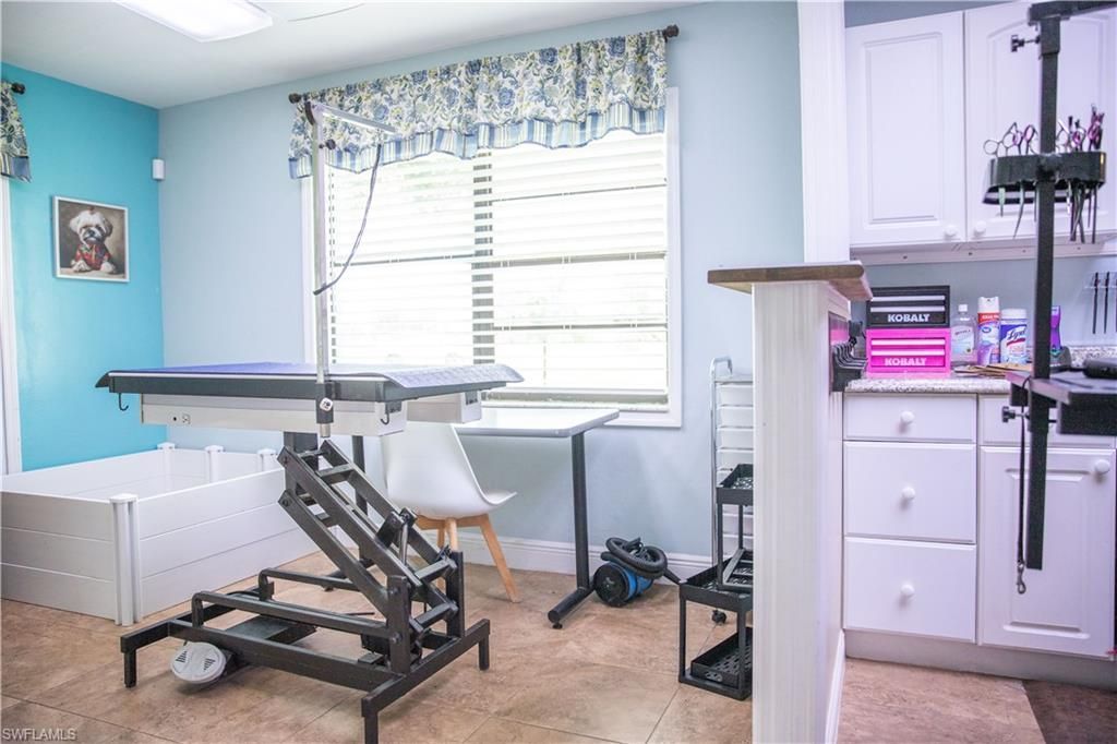 2828 Santa Barbara Blvd, Cape Coral, FL 33914 Photo