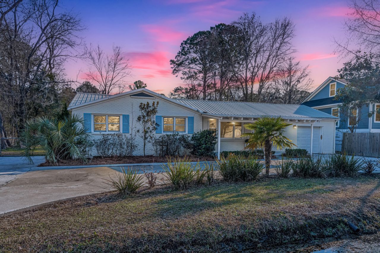3679 Hilton Drive Johns Island, SC 29455