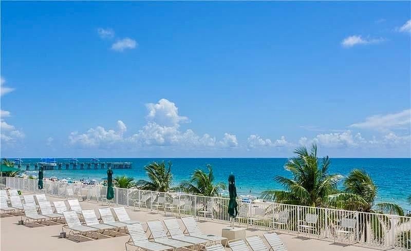 101 Briny Avenue, Unit 401, Pompano Beach, FL 33062 Photo
