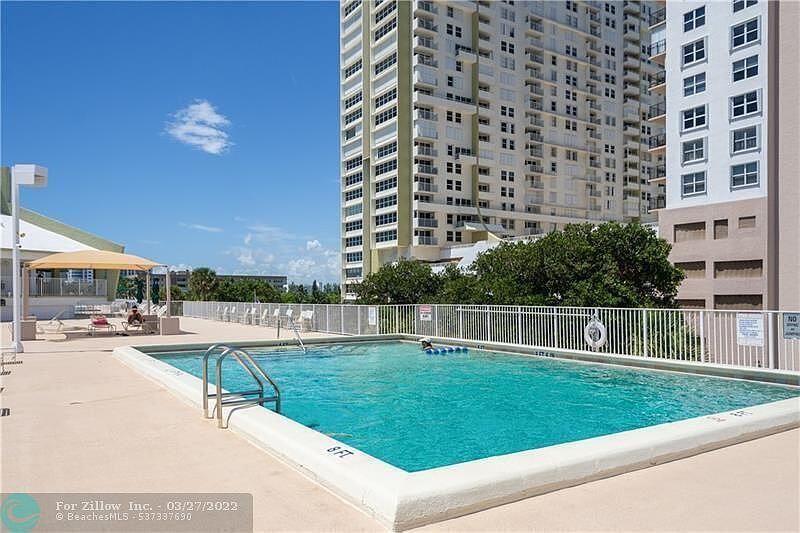 101 Briny Avenue, Unit 401, Pompano Beach, FL 33062 Photo