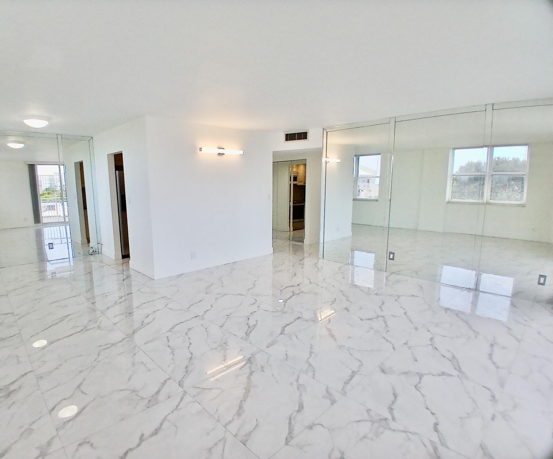 101 Briny Avenue, Unit 401, Pompano Beach, FL 33062 Photo