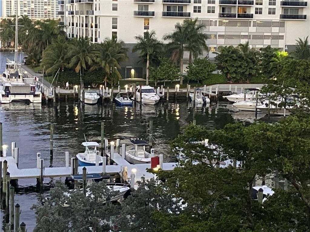 3200 N Port Royale Drive, Unit 502, Fort Lauderdale, FL 33308 Photo