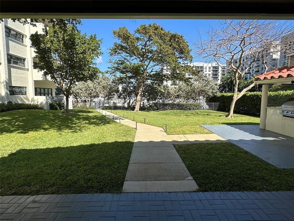 3200 N Port Royale Drive, Unit 502, Fort Lauderdale, FL 33308 Photo