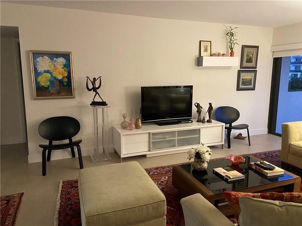 3200 N Port Royale Drive, Unit 502, Fort Lauderdale, FL 33308 Photo