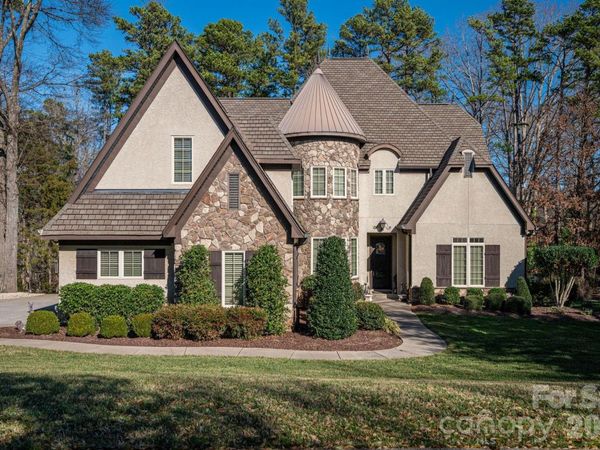 8000 Water View Drive, Belmont, NC 28012
