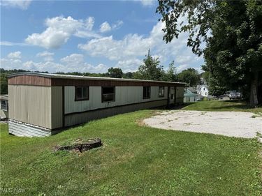 201 Pear Street, Unit Lot#23, Bethesda, OH 43719