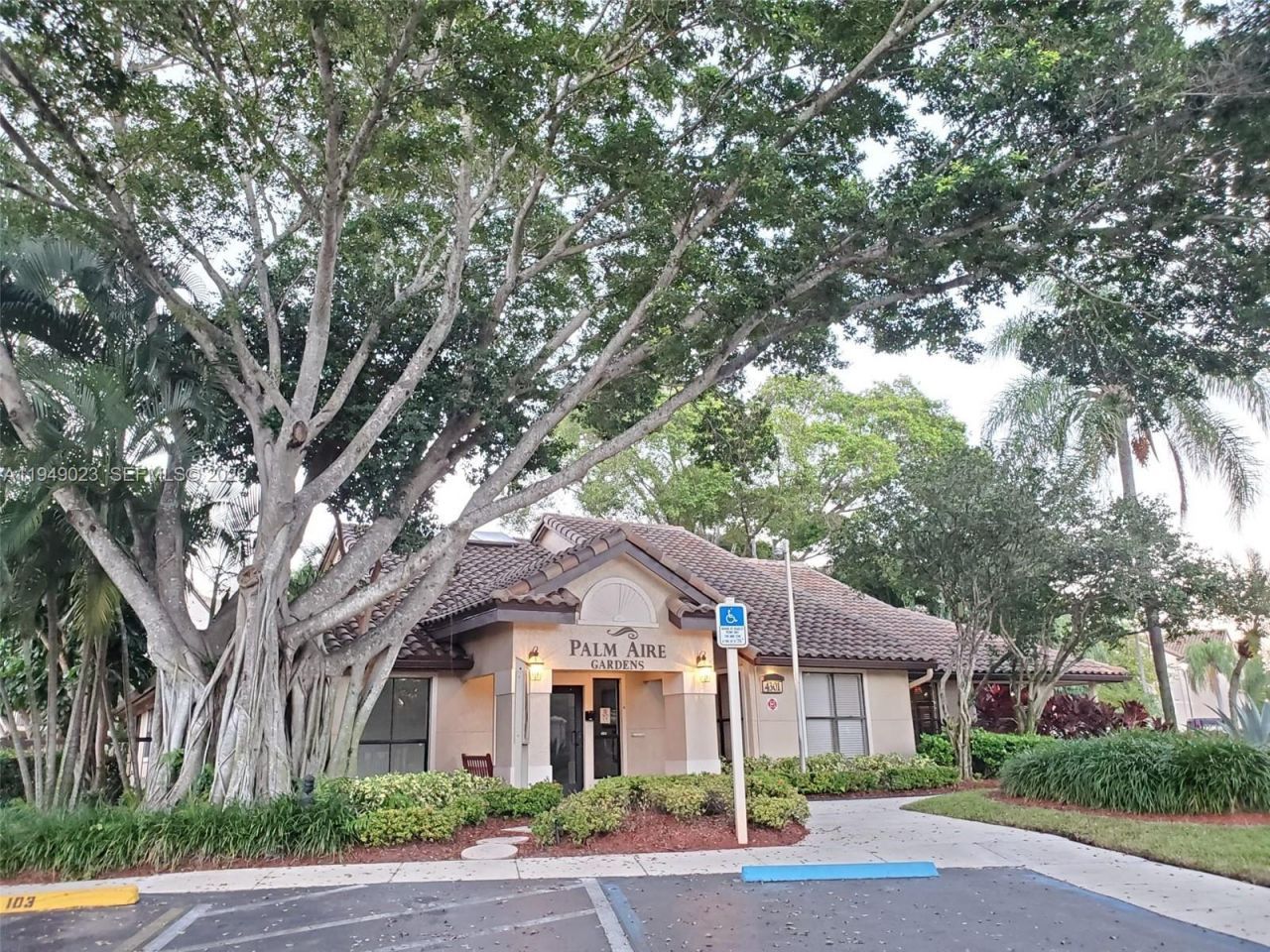 4581 W Mcnab Rd , Unit 15, Pompano Beach, FL 33069 Photo