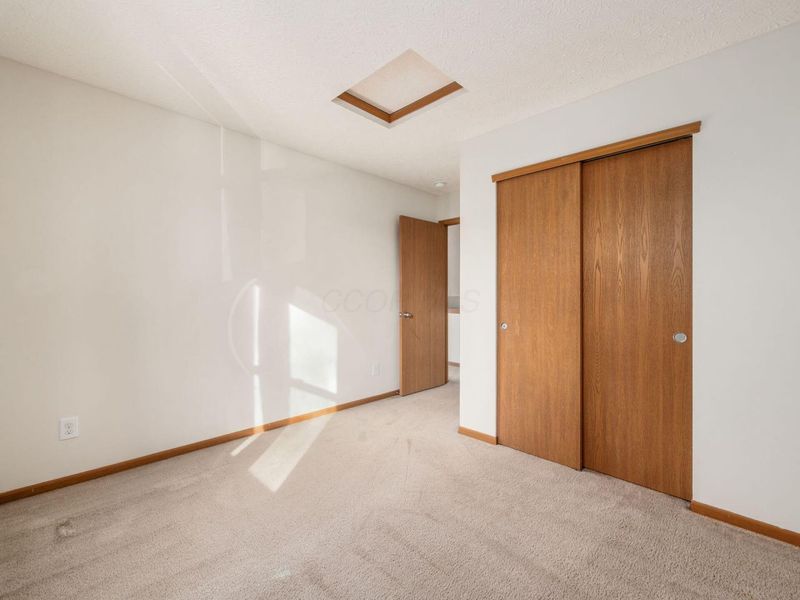 5724 Galveston Drive, Columbus, OH 43228 Photo 19