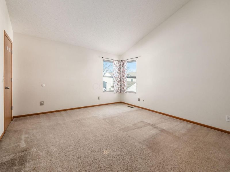 5724 Galveston Drive, Columbus, OH 43228 Photo 23