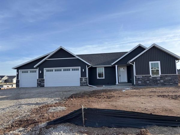 W5609 TONYS WAY, Appleton, WI 54915