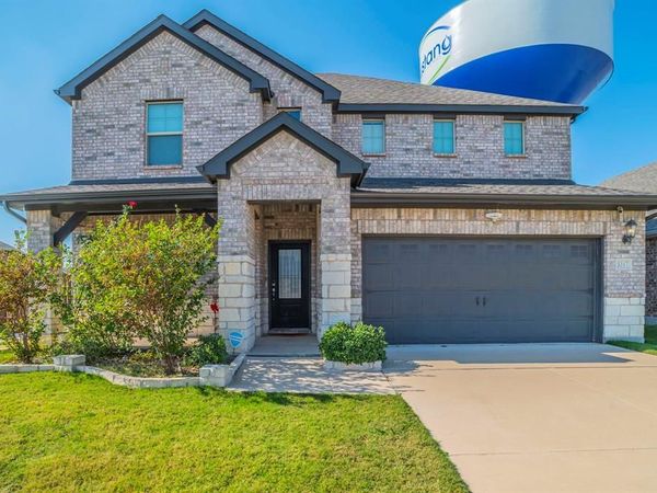 3317 EVENING View, Aubrey, TX 76227