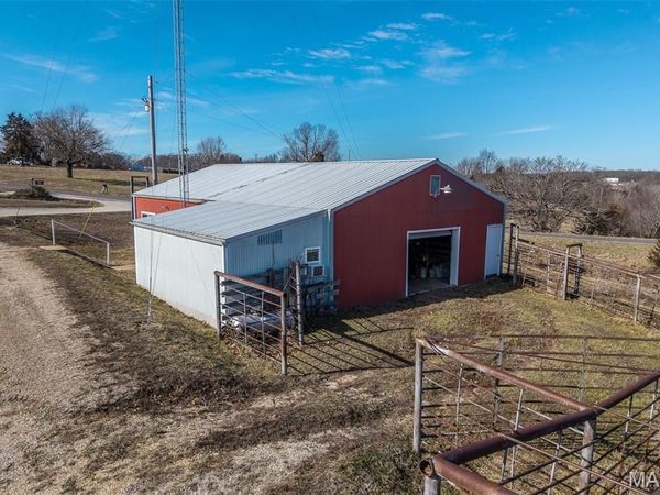 7440 E State Road H, Richland, MO 65556