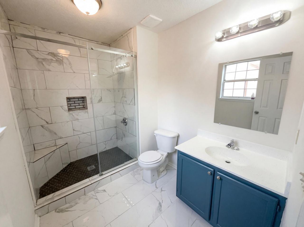 104 Nottingham Court Photo 15