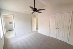 104 Nottingham Court photo 4