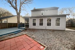 104 Nottingham Court photo 4