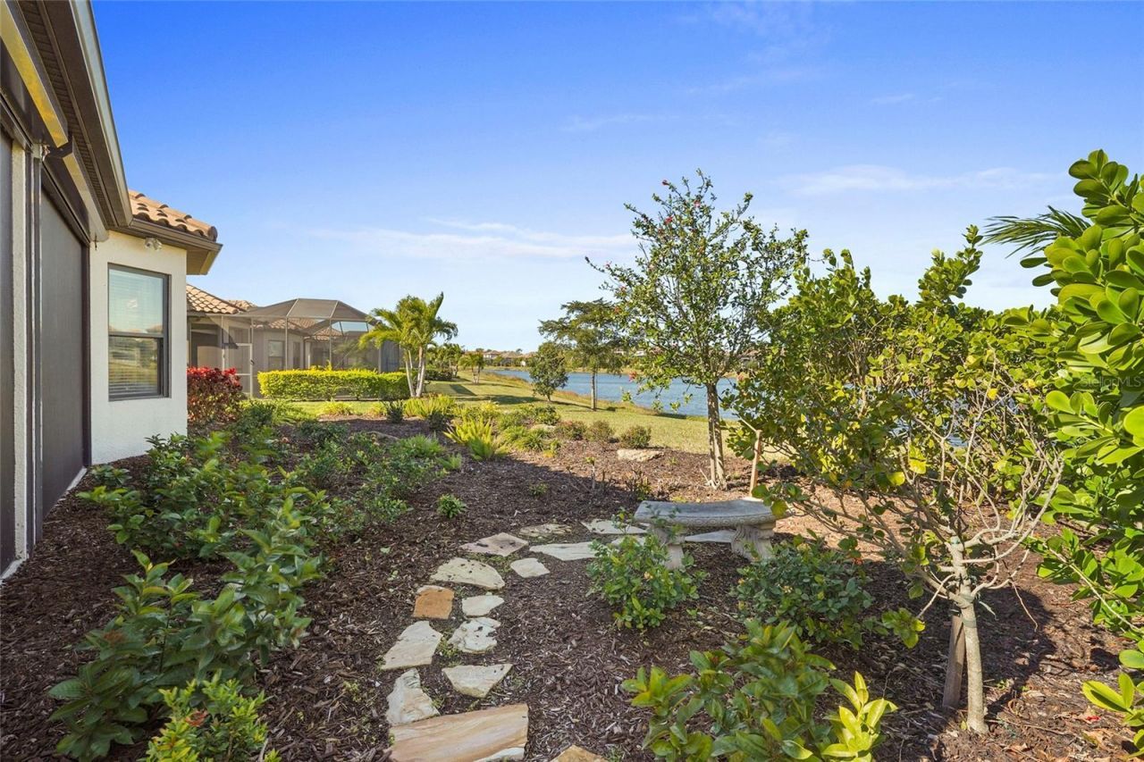 5424 Trails Bend Court Street, Sarasota, FL 34238 Photo