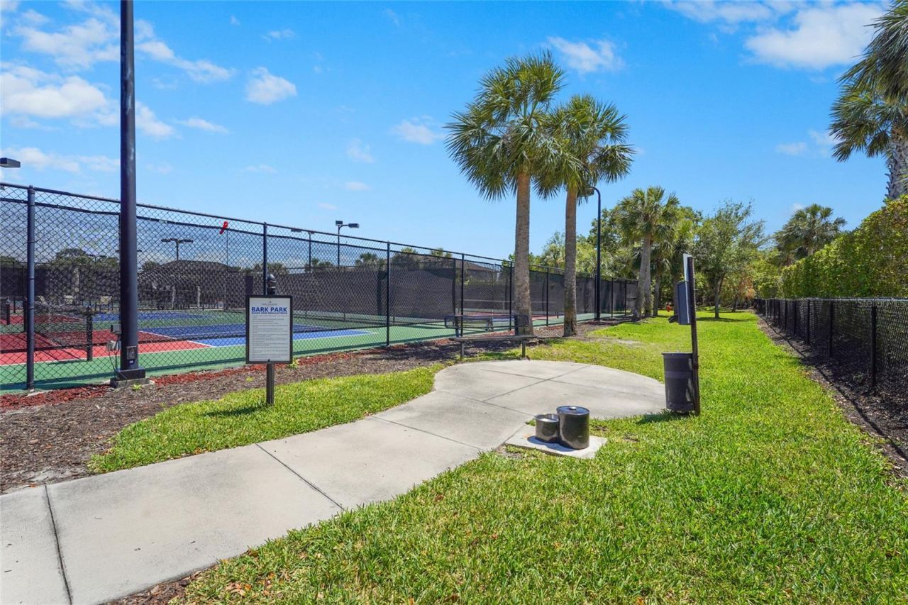 5424 Trails Bend Court Street, Sarasota, FL 34238 Photo