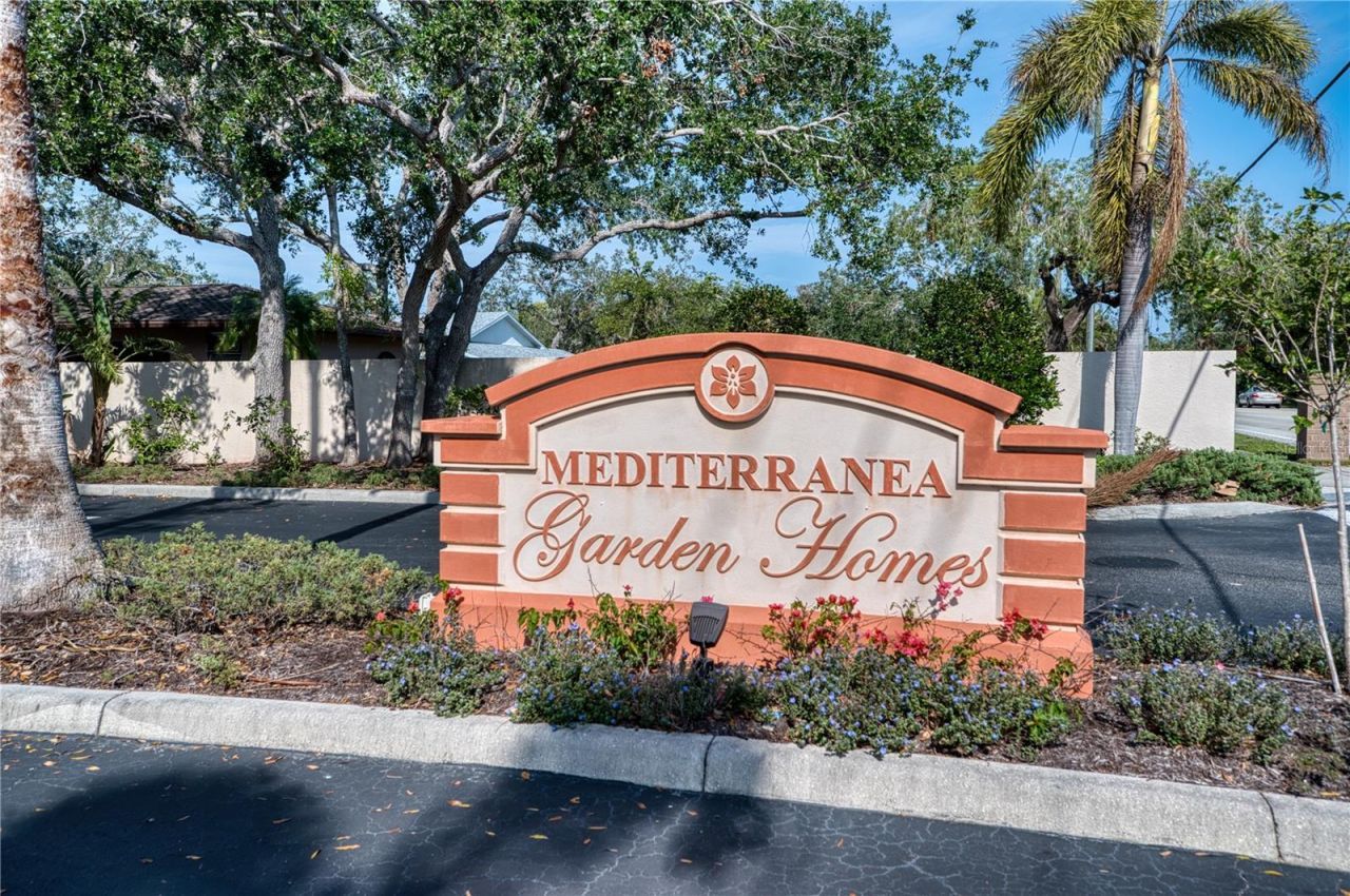 3980 Mediterranea Circle, Unit 522, Sarasota, FL 34233 Photo