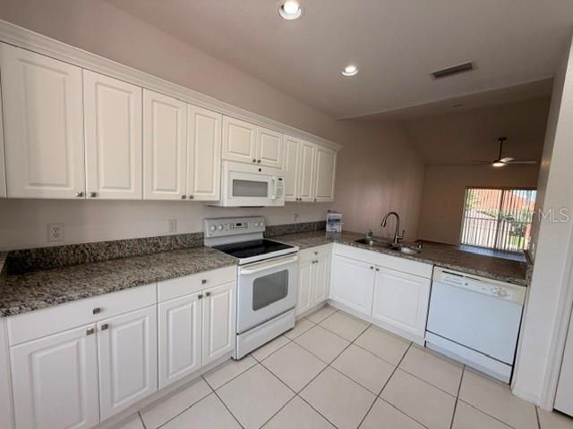 3980 Mediterranea Circle, Unit 522, Sarasota, FL 34233 Photo
