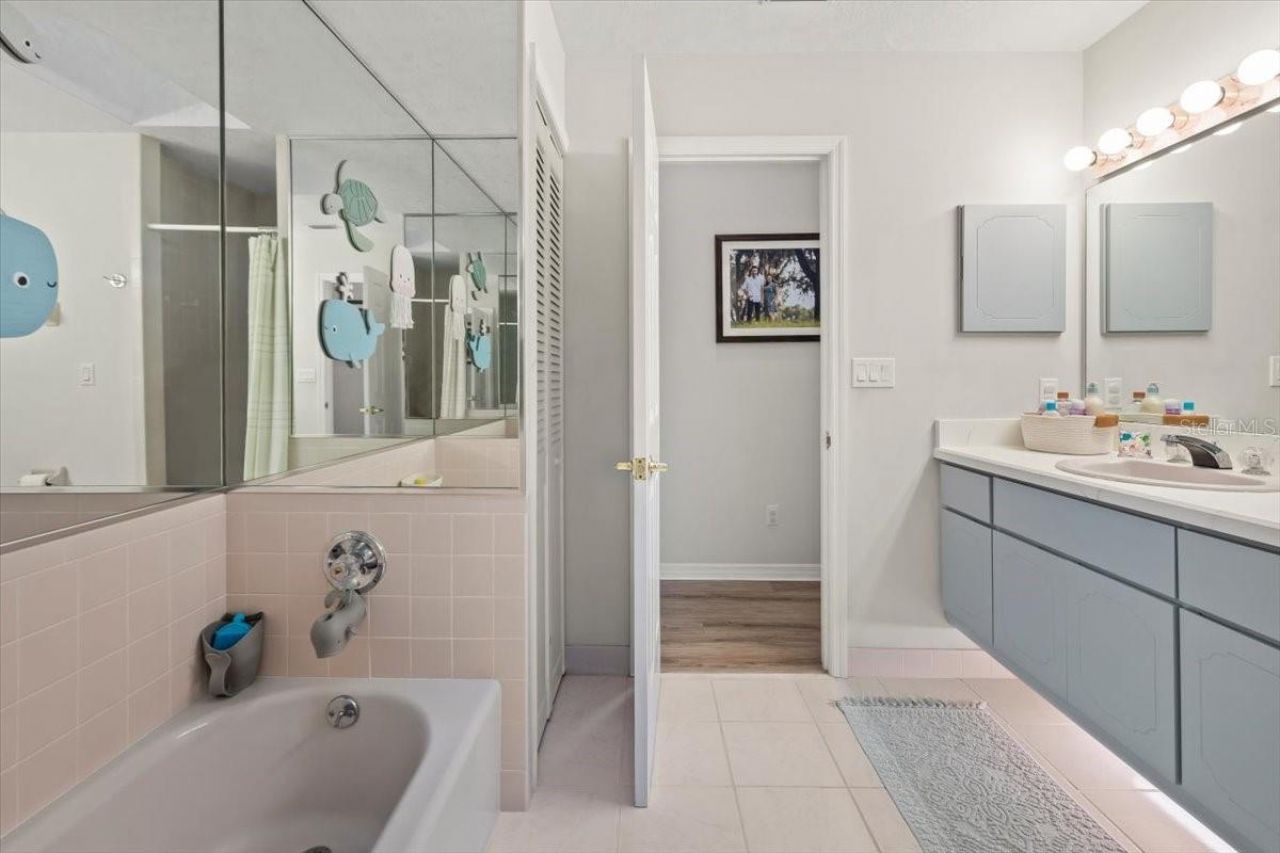 132 Sea Street, New Smyrna Beach, FL 32168 Photo