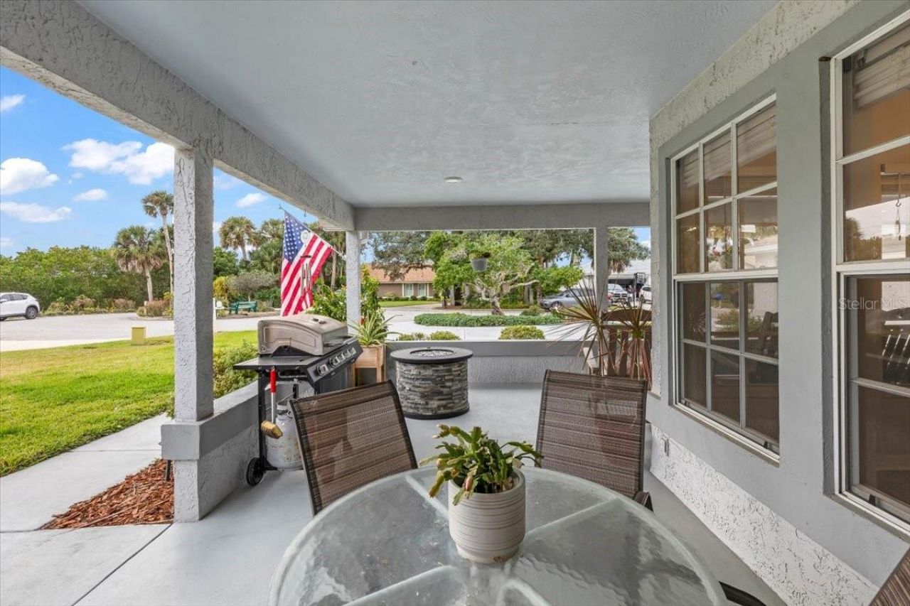 132 Sea Street, New Smyrna Beach, FL 32168 Photo