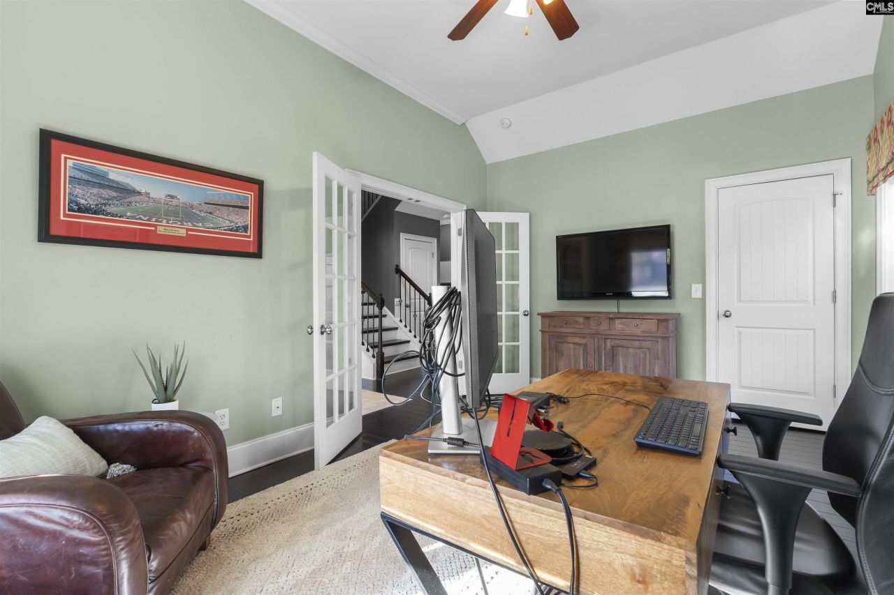 6 Wynford Place Photo 15