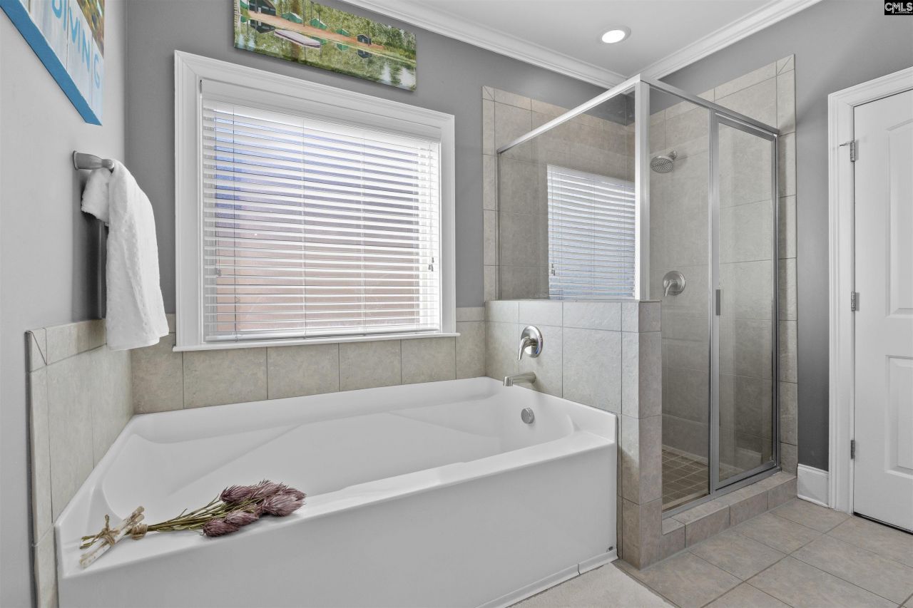 6 Wynford Place Photo 20