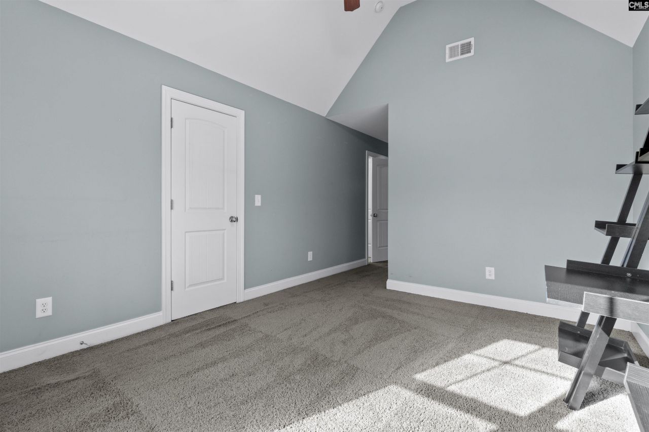 6 Wynford Place Photo 24