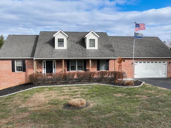 4158 LANDIS ROAD, HANOVER, PA 17331