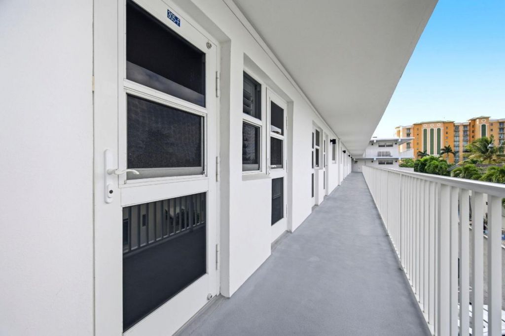 3221 NE 8th Street, Unit F305, Pompano Beach, FL 33062 Photo