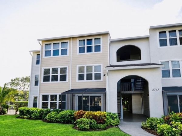 2313 N Congress Ave, Unit 31, Boynton Beach, FL 33426