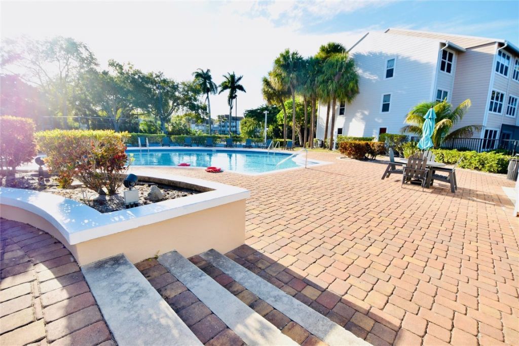 2313 N Congress Ave, Unit 31, Boynton Beach, FL 33426 Photo