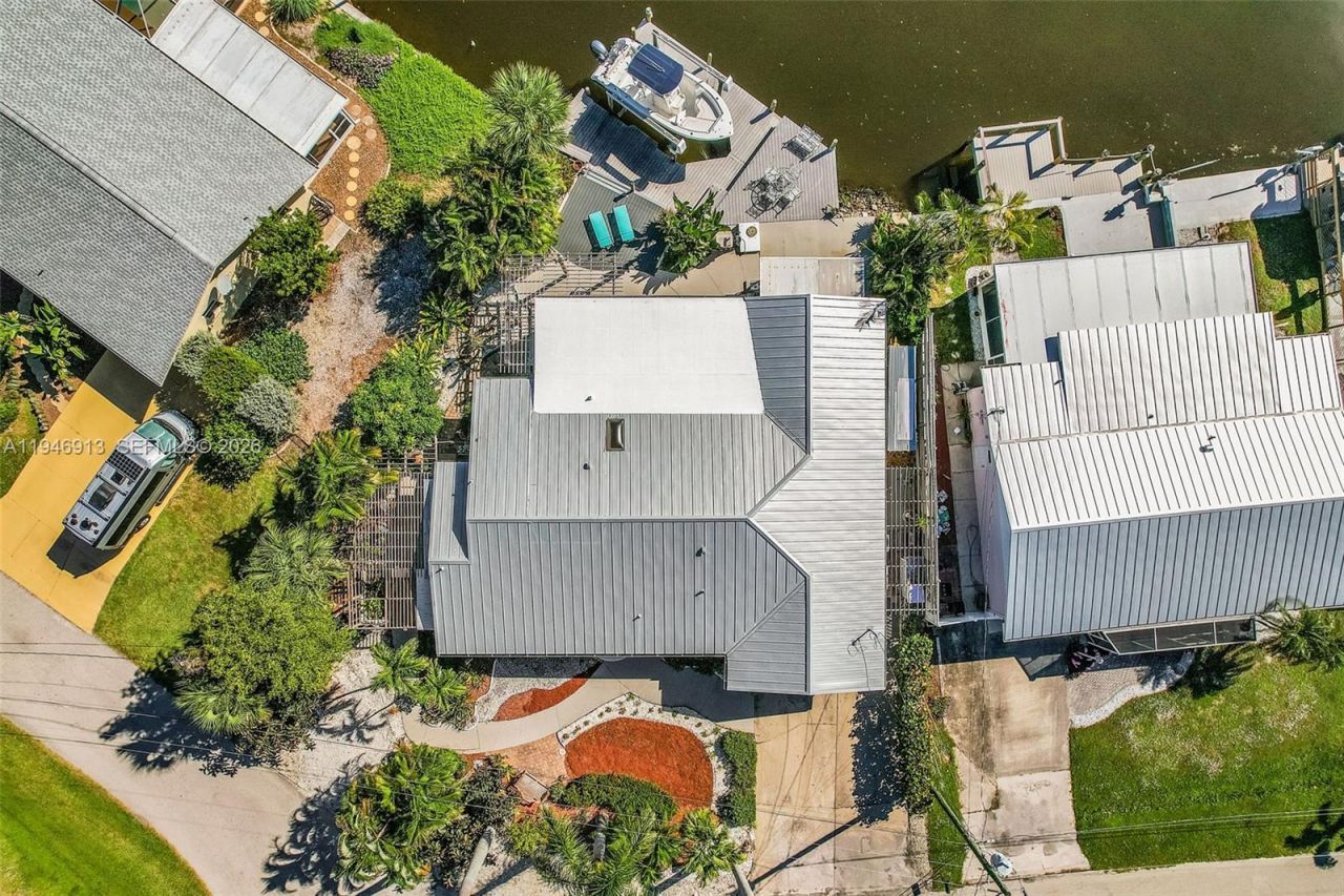 11860 Island Ave , Cape Coral, FL 33993 Photo