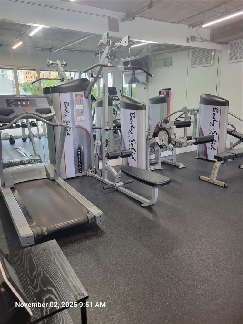 2351 Douglas Rd, Unit 601, Miami, FL 33145 Photo