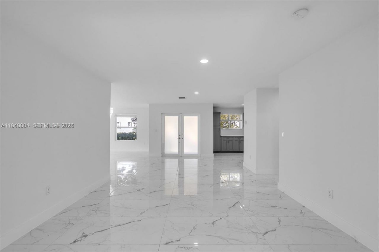 1786 SW 14th Ter, Miami, FL 33145 Photo