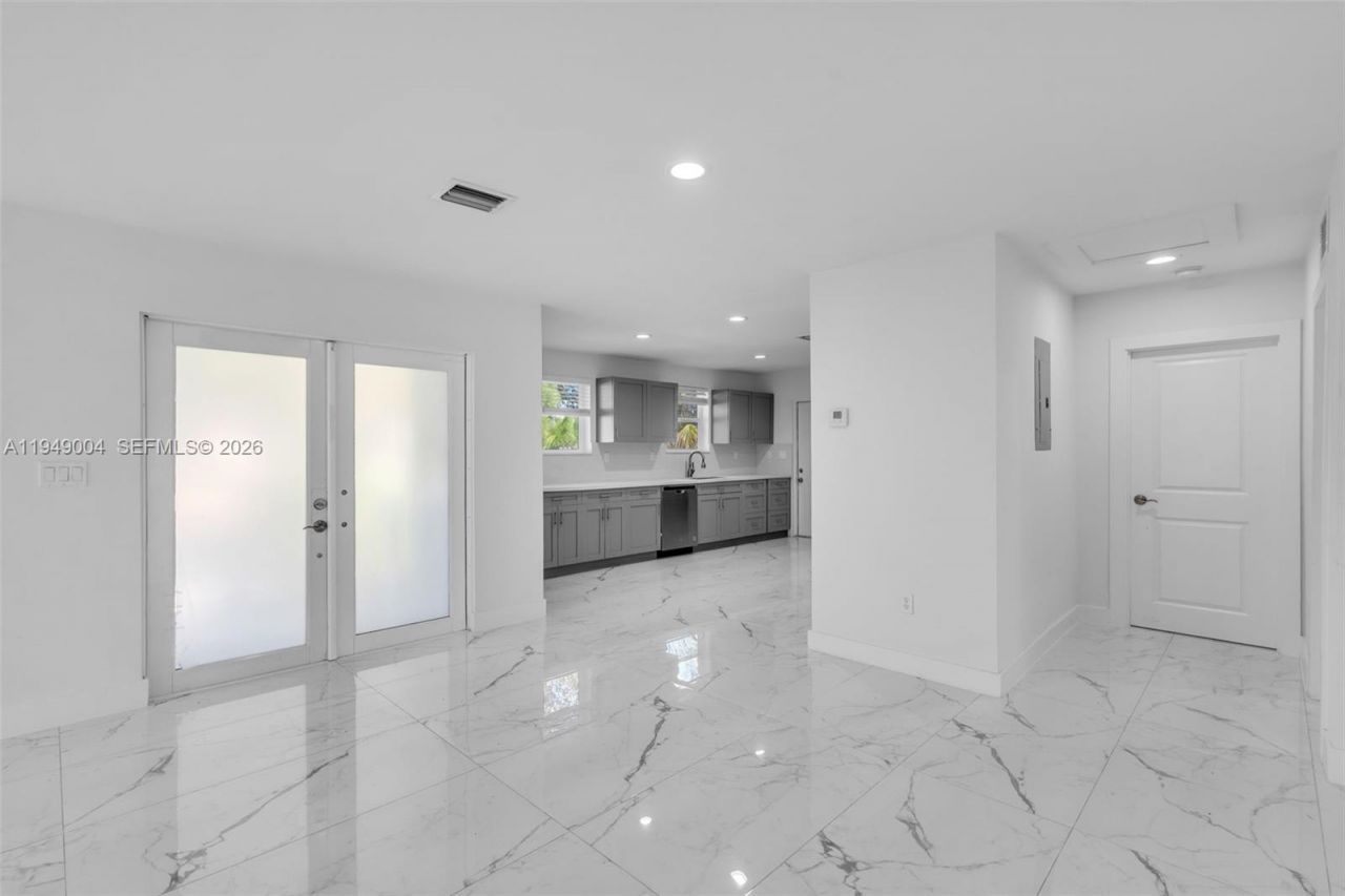 1786 SW 14th Ter, Miami, FL 33145 Photo