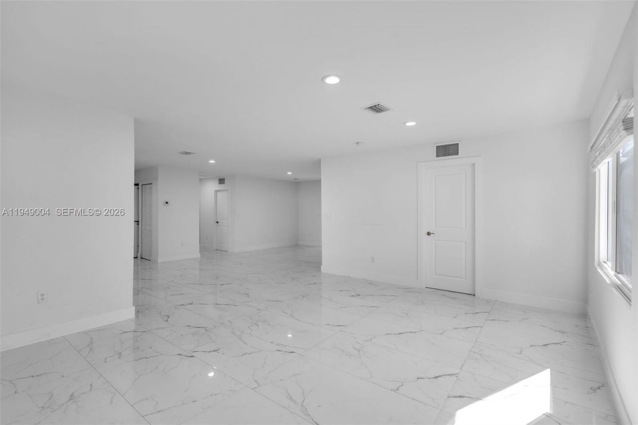 1786 SW 14th Ter, Miami, FL 33145 Photo