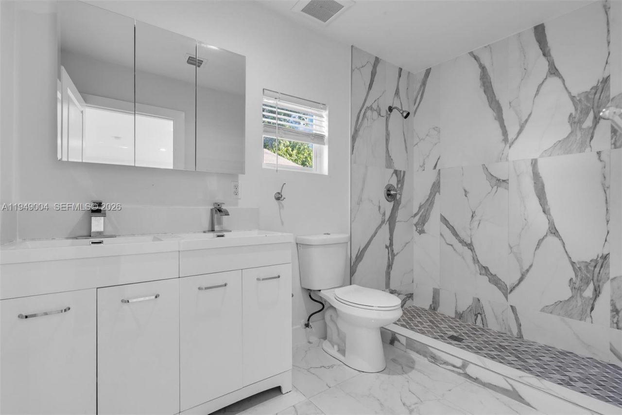 1786 SW 14th Ter, Miami, FL 33145 Photo