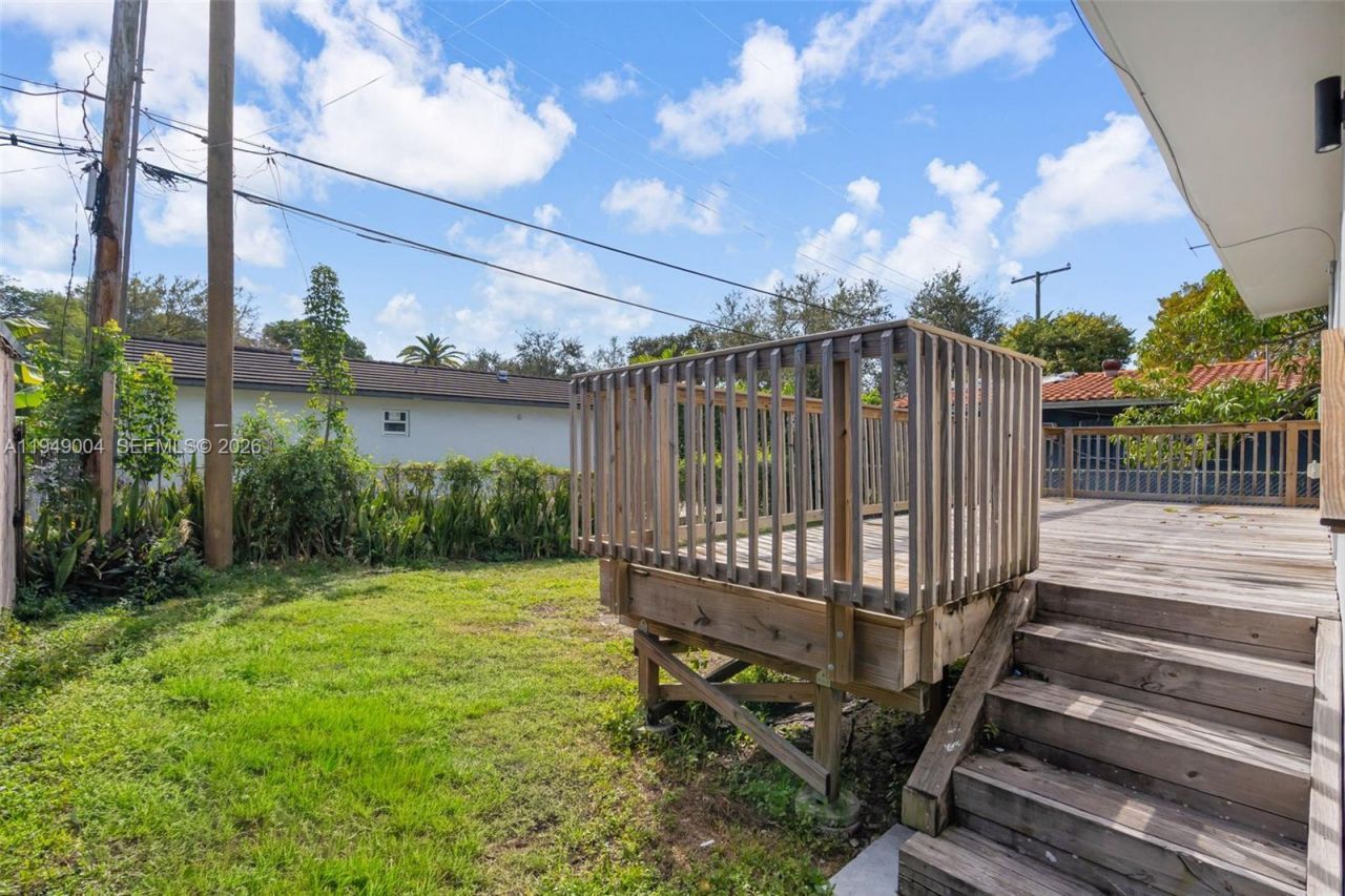 1786 SW 14th Ter, Miami, FL 33145 Photo