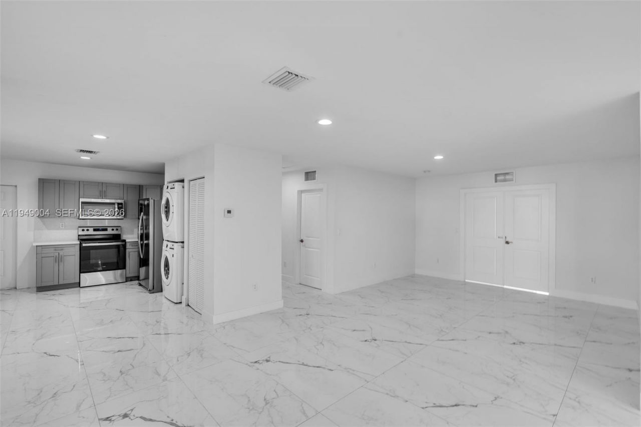 1786 SW 14th Ter, Miami, FL 33145 Photo