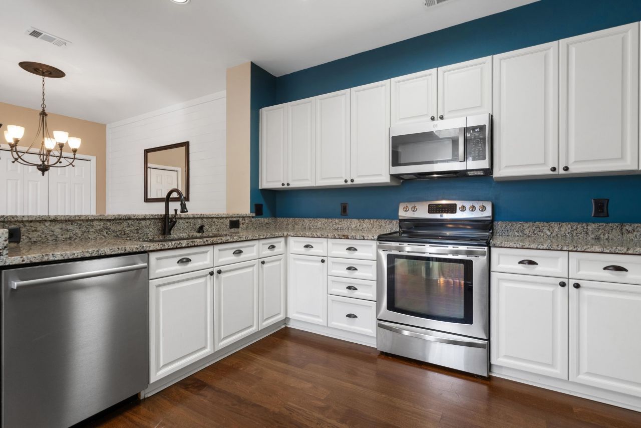 4436 Lady Banks Ln. Photo 11