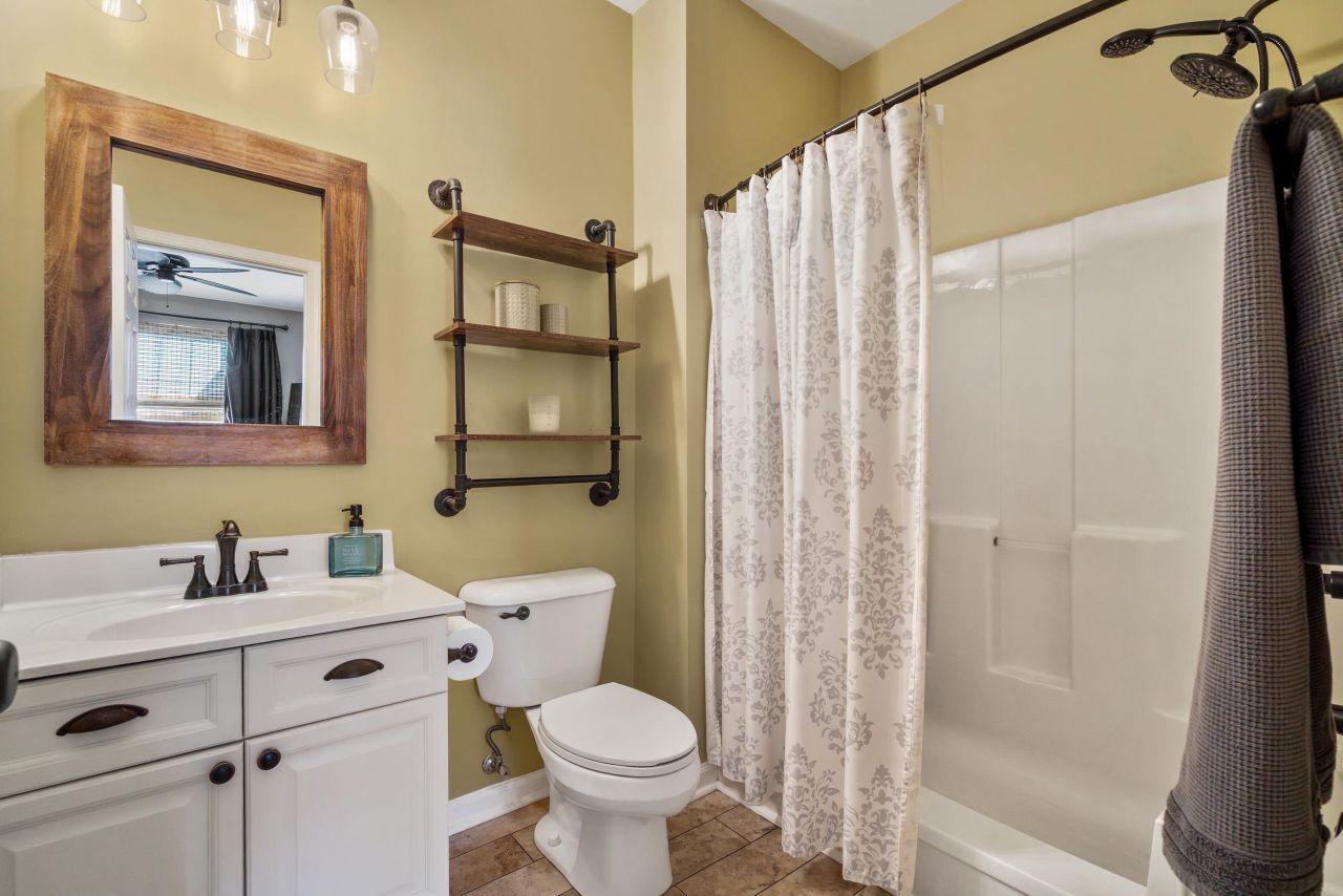 4436 Lady Banks Ln. Photo 16