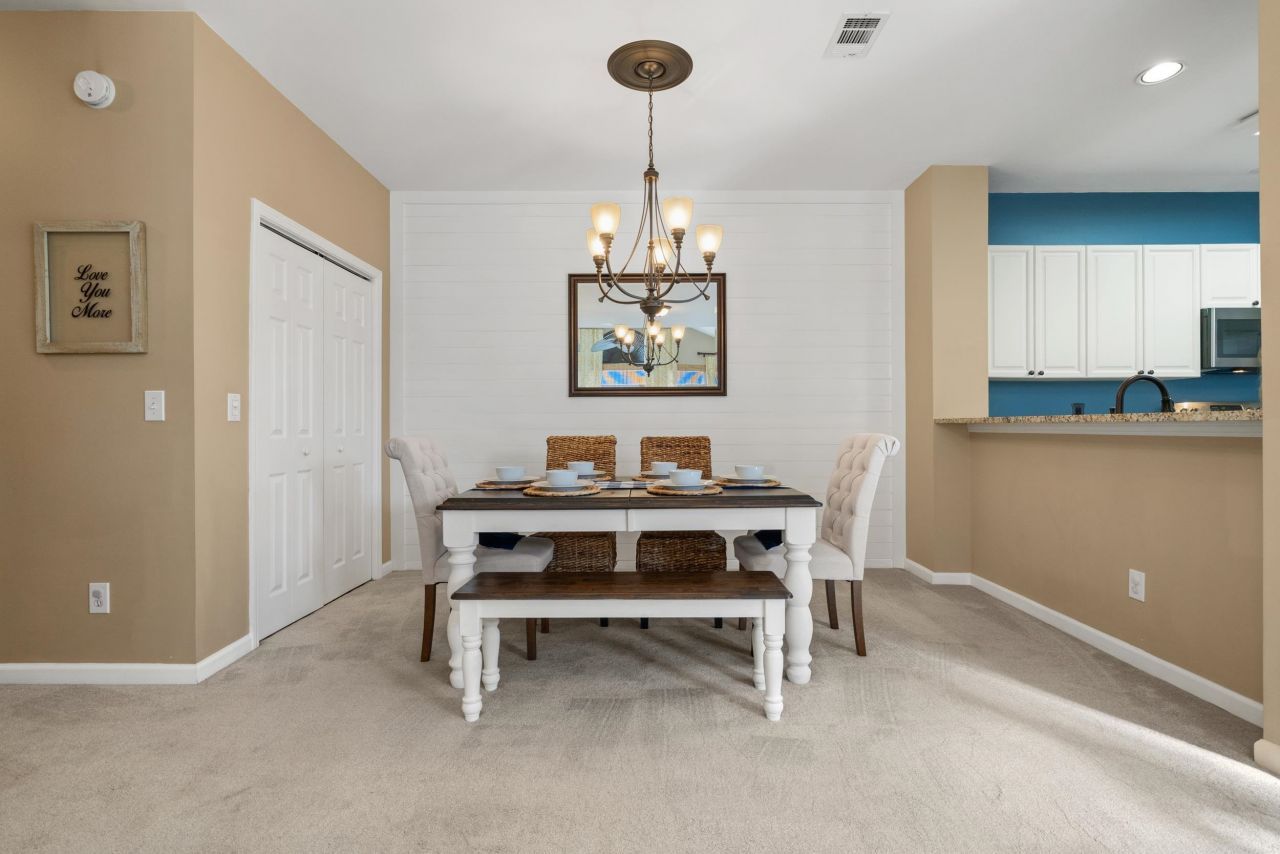 4436 Lady Banks Ln. Photo 7