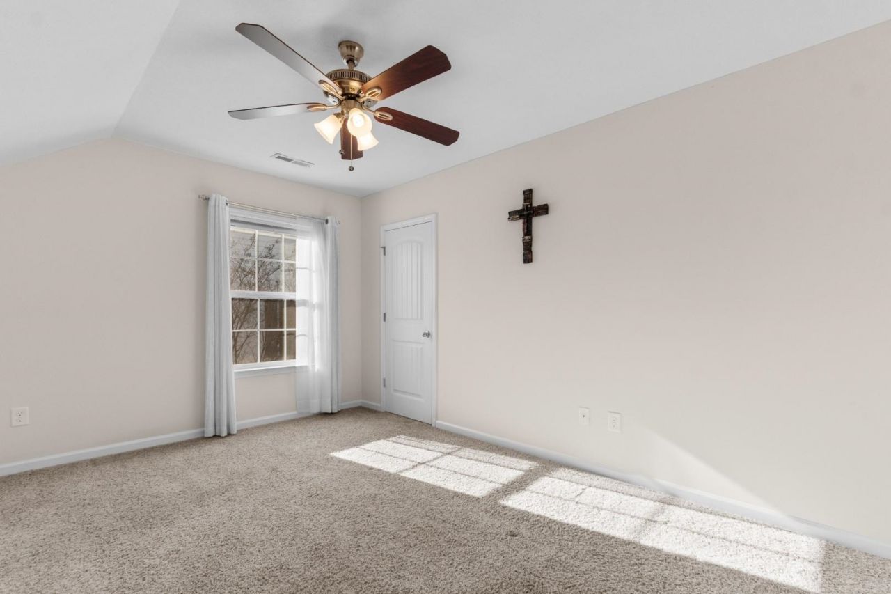 701 Shell Creek Circle Photo 14