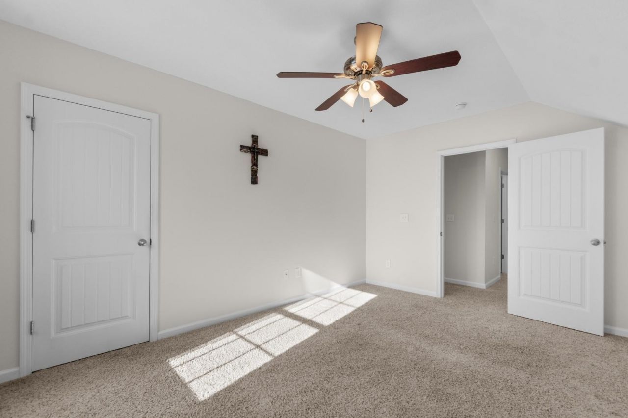 701 Shell Creek Circle Photo 16